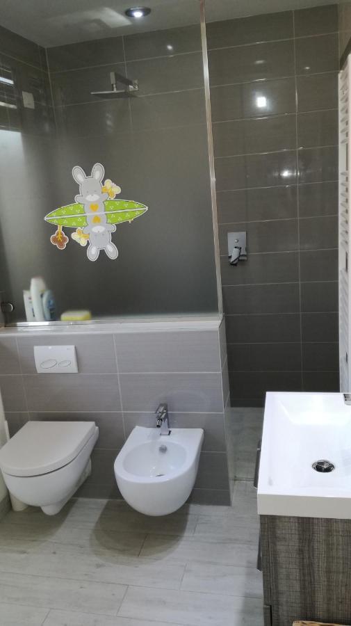 Charme Lake Loft Ispra Ngoại thất bức ảnh